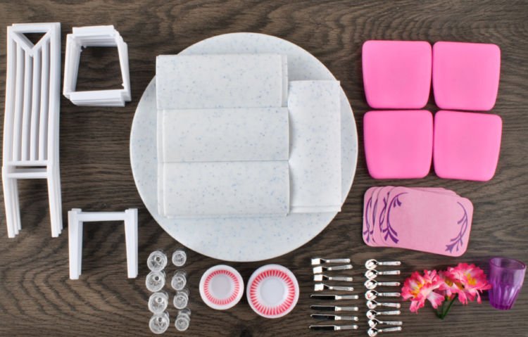 Zestaw mebelków dla lalek ML8248 - obrazek 2