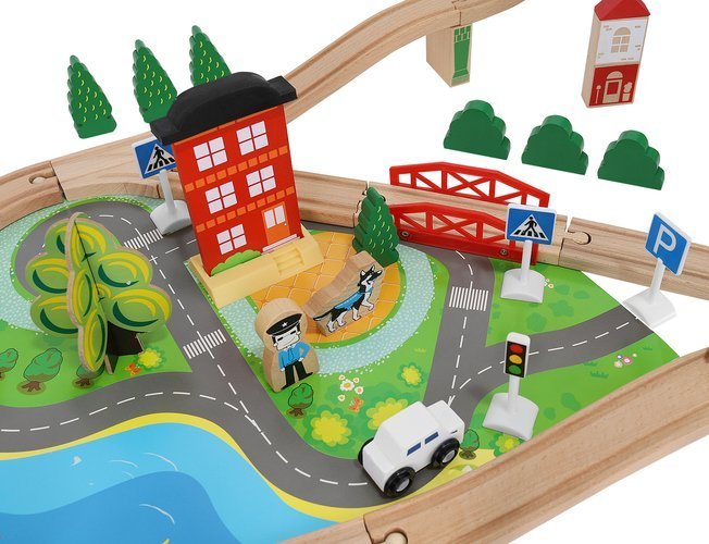 Kolejka drewniana - pociąg na baterie - obrazek 16