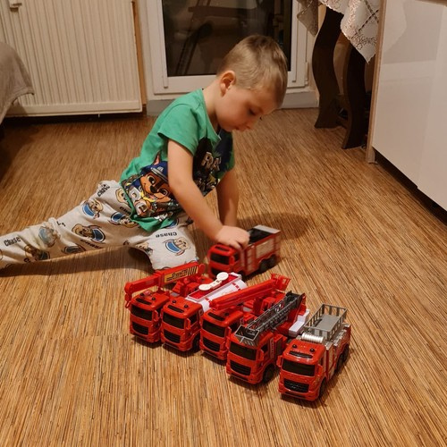 Zestaw samochodów - straż pożarna Kruzzel 24631 - obrazek 12